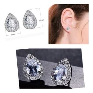 Pear Cut White Sappphire Stud Earrings Rose Gold S